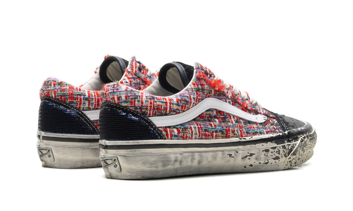 Premium Old Skool "Charms Red Black" VN000D9VBOS